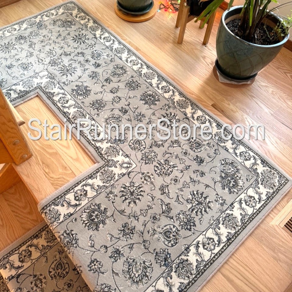 Ancient Garden 57365 Grey - Shipped U shaped landing and resulting installation.