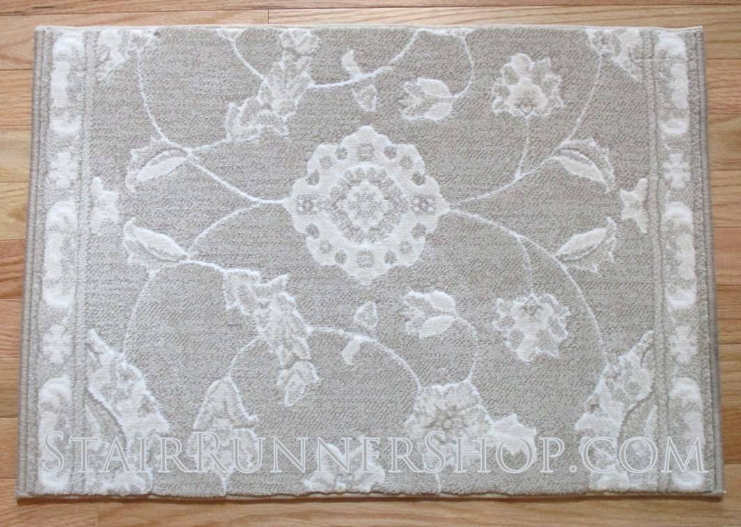 Couristan Murano Champagne Stair Runner 26"