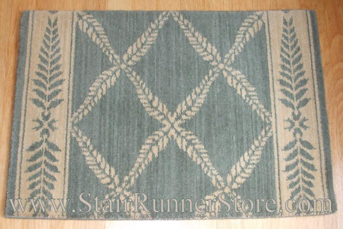 Nourison Chateau Normandy Stair Runner Sapphire 27"