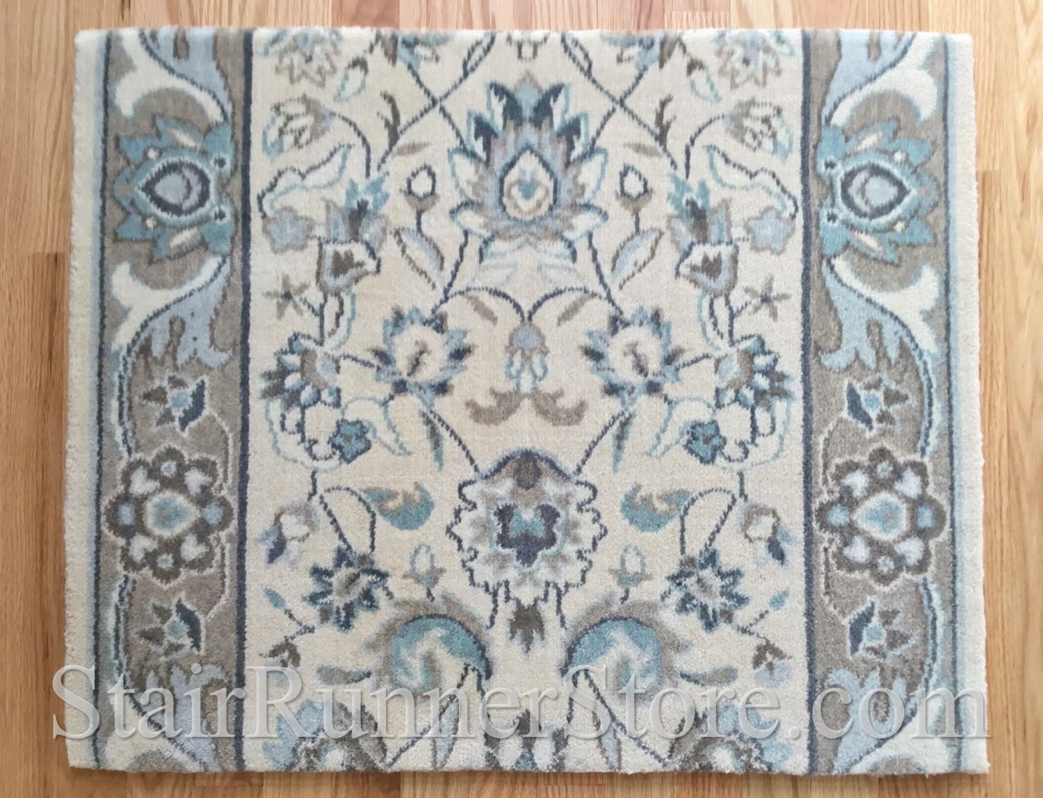 Nourison Kashan Elite Stair Runner Shell 41"