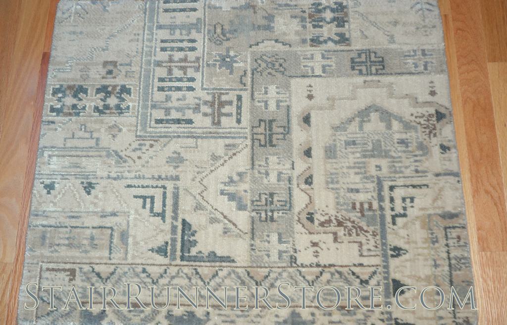 Silken Allure Stair Runner Beige 30"