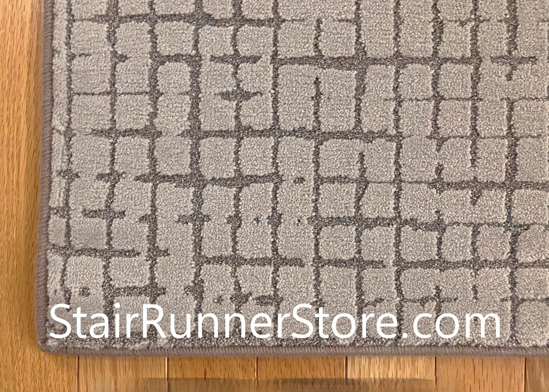 Harmony Stair Runner 59003-8555 Beige-Grey